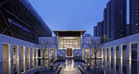 「綠地中心」，超有國際范的高端辦公樓設(shè)計！